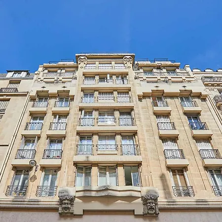 Studio Montaigne Arc De Triomphe Apartment